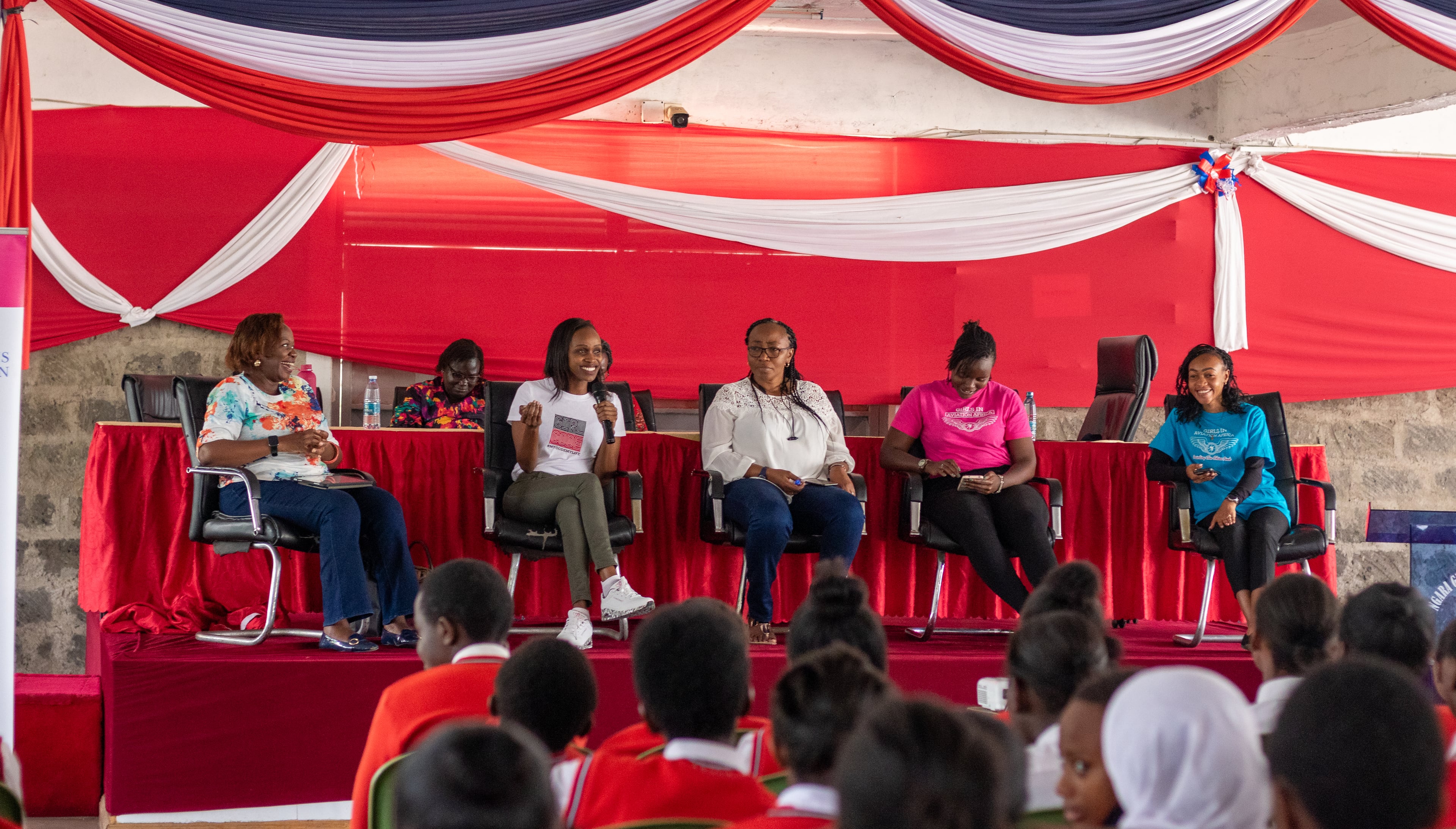 Women learning technology skills in a collaborative environment